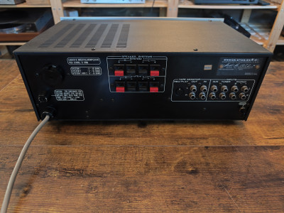 MARANTZ 1072