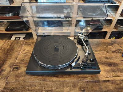 Technics SL 1900