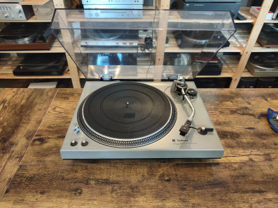 Technics SL 1500
