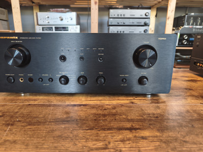 MARANTZ PM 7000