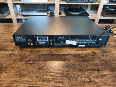 ROTEL RCD 975