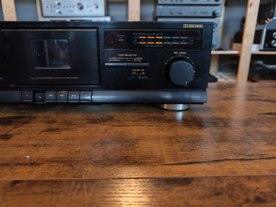 TEAC V-370