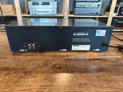 TEAC V-770