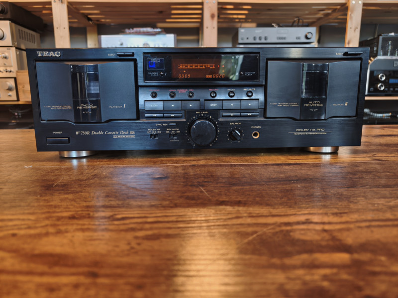 TEAC-W750r