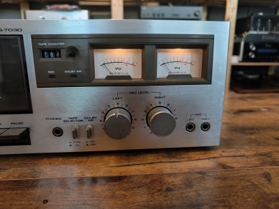 Akai cs-703D