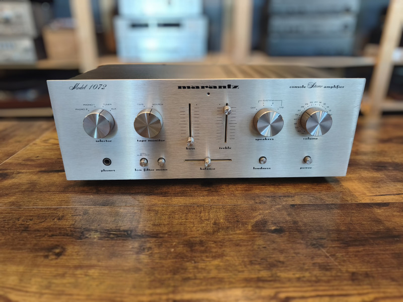 MARANTZ 1072