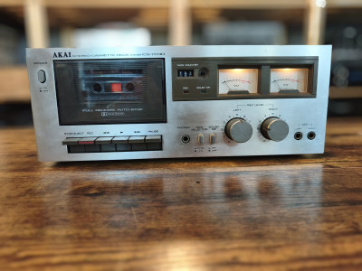 Akai cs-703D