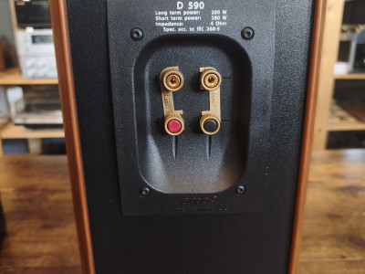 JAMO D590