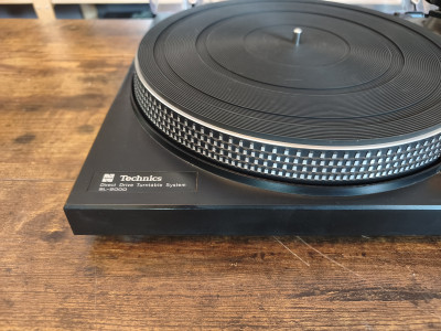 TECHNICS SL 2000