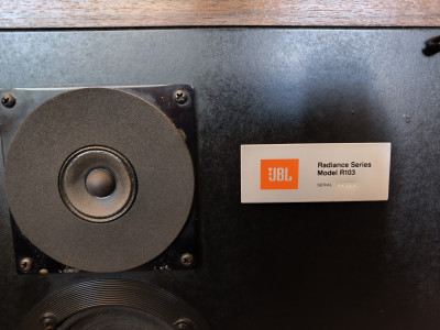 JBL RADIANCE 103