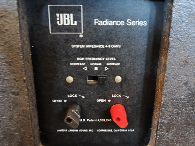 JBL RADIANCE 103