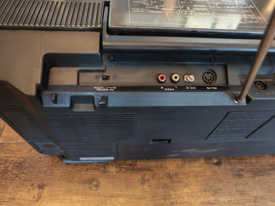 SANYO m9998lu