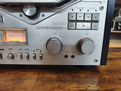 AKAI GX636