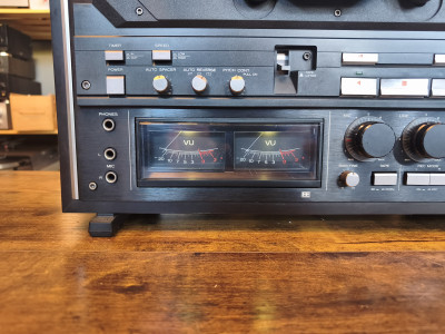 TEAC  X2000R