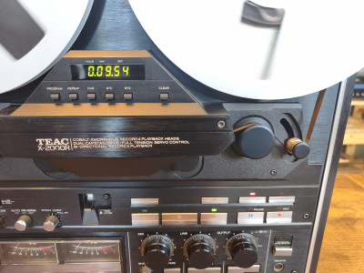 TEAC  X2000R
