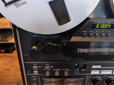 TEAC  X2000R