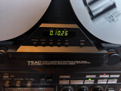 TEAC  X2000R