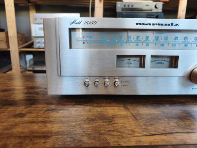 MARANTZ model 2050