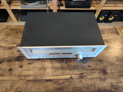 MARANTZ model 2050