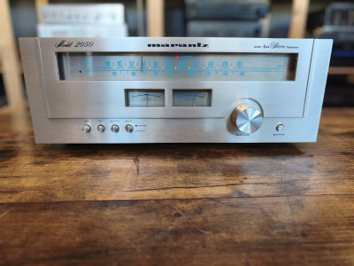 MARANTZ model 2050