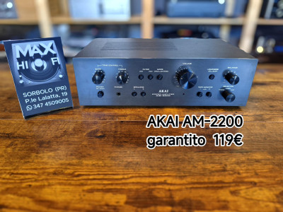 Akai AM-2200